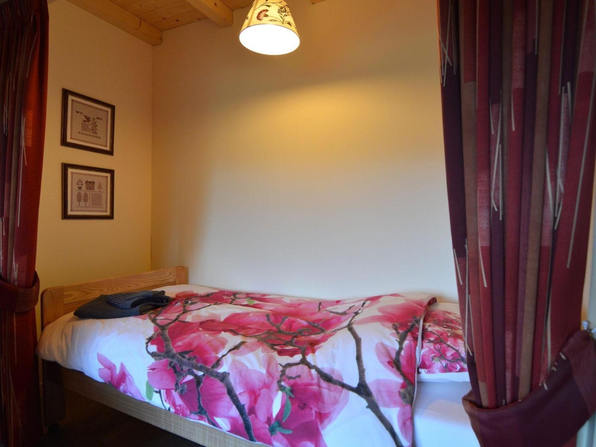 Staying In A Thatched Barn With Bedroom Achterhoek Geesteren  Экстерьер фото