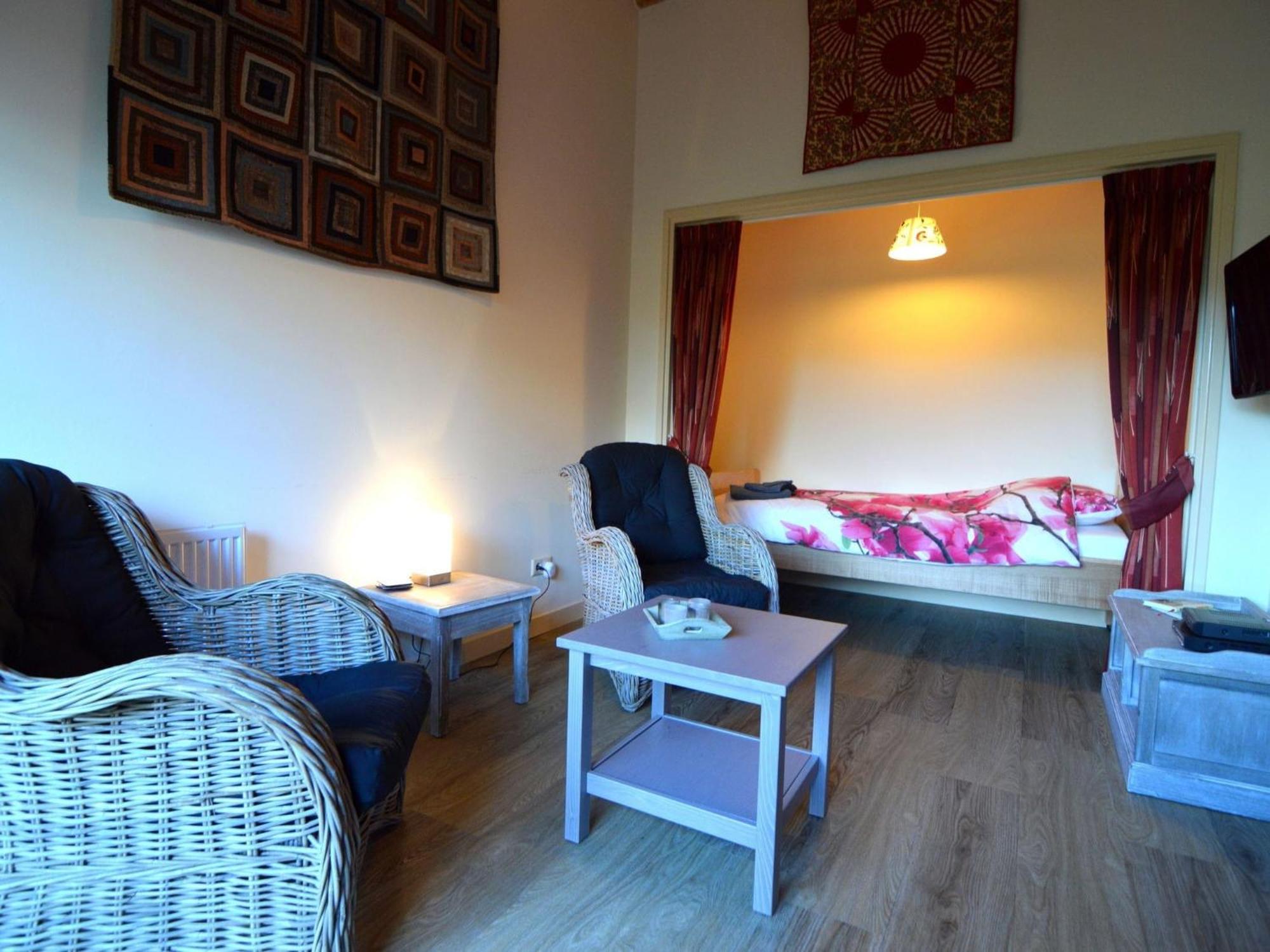 Staying In A Thatched Barn With Bedroom Achterhoek Geesteren  Экстерьер фото