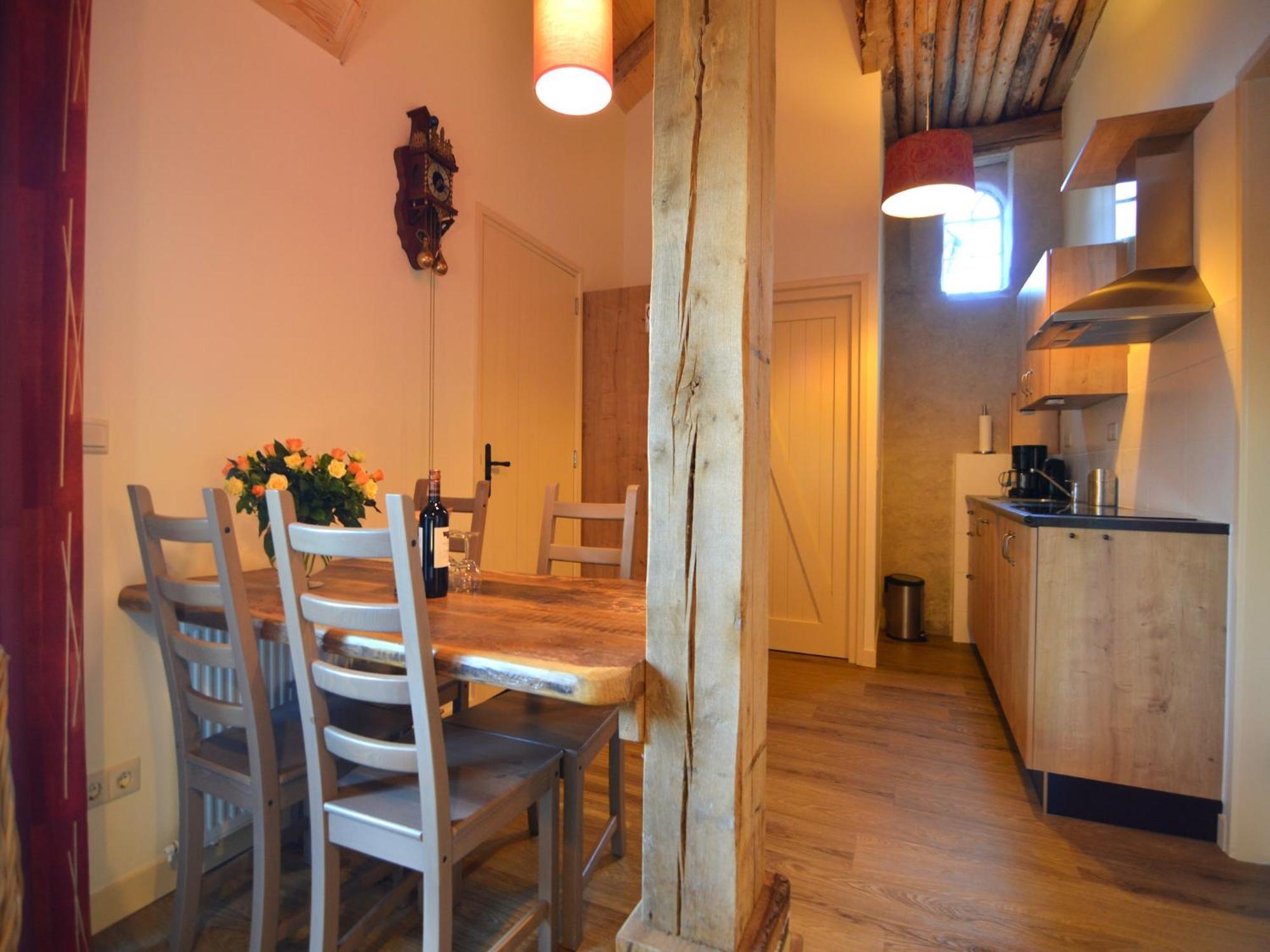 Staying In A Thatched Barn With Bedroom Achterhoek Geesteren  Экстерьер фото
